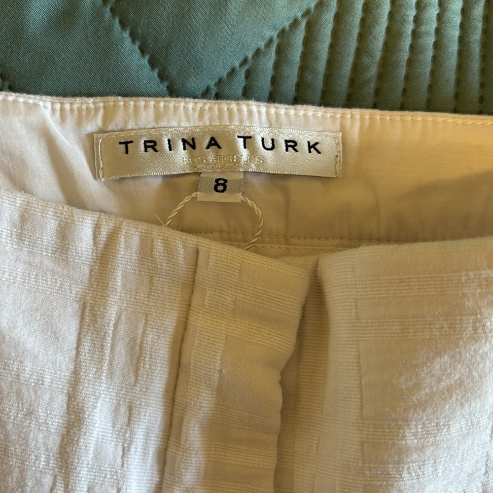 Trina Turk White Shorts - Picture 2 of 5